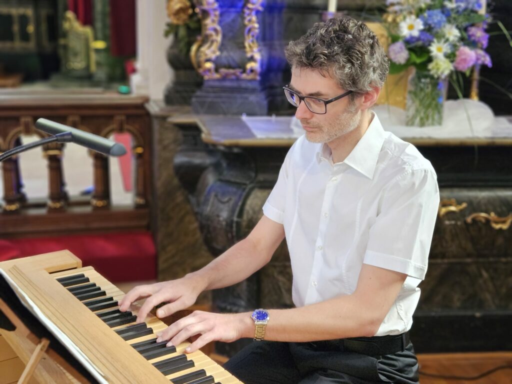 David Burgstaller Truhenorgel